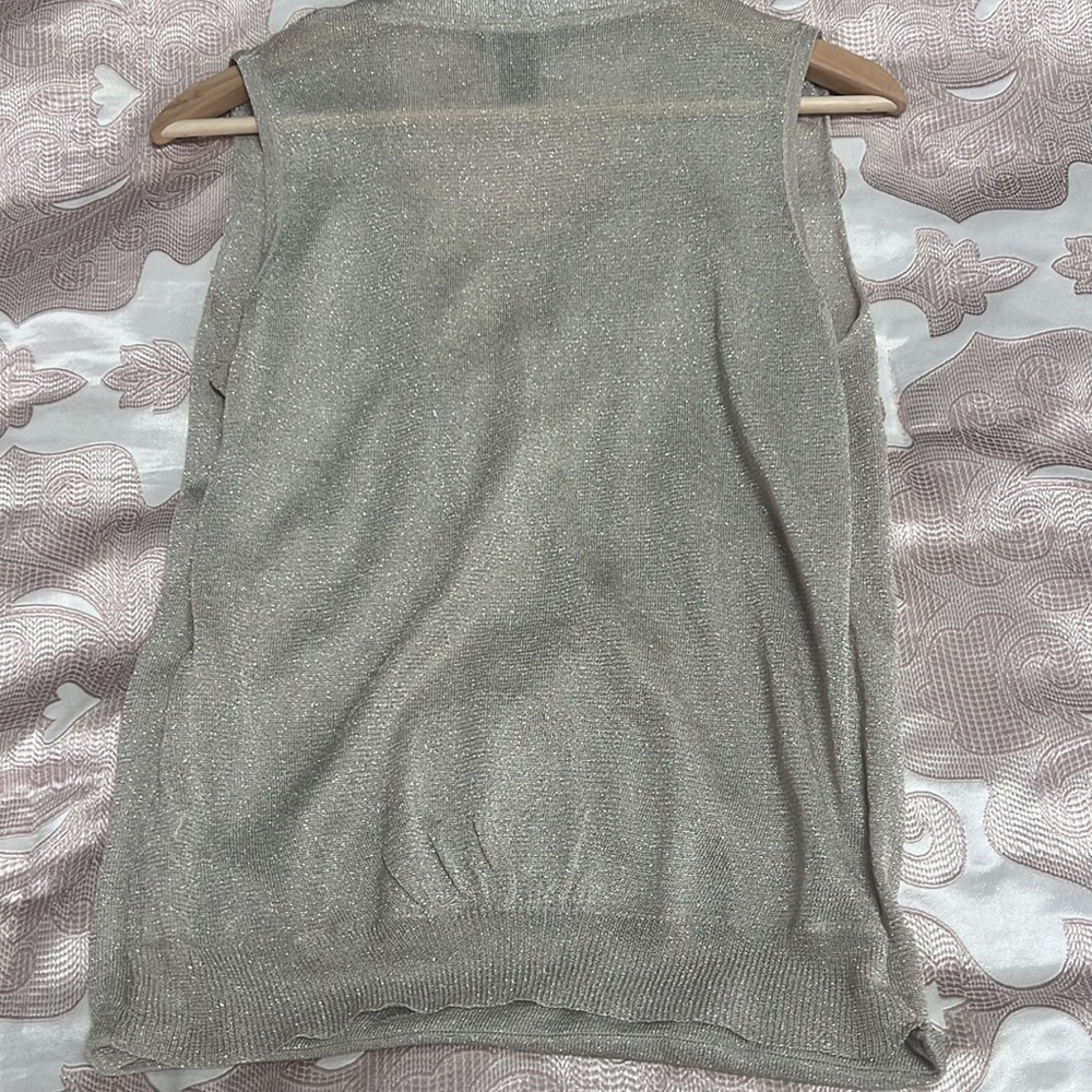WHBM TOP - Picture 3 of 3
